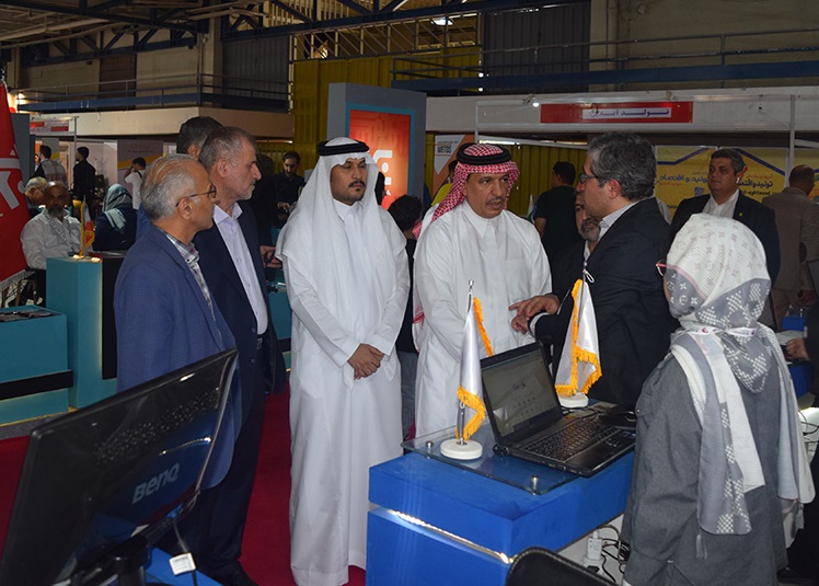 بازدید سفیر عربستان از غرفه پارک‌ علم‌ و فناوری‌ دانشگاه تربیت‌ مدرس در نمایشگاه الکامپ